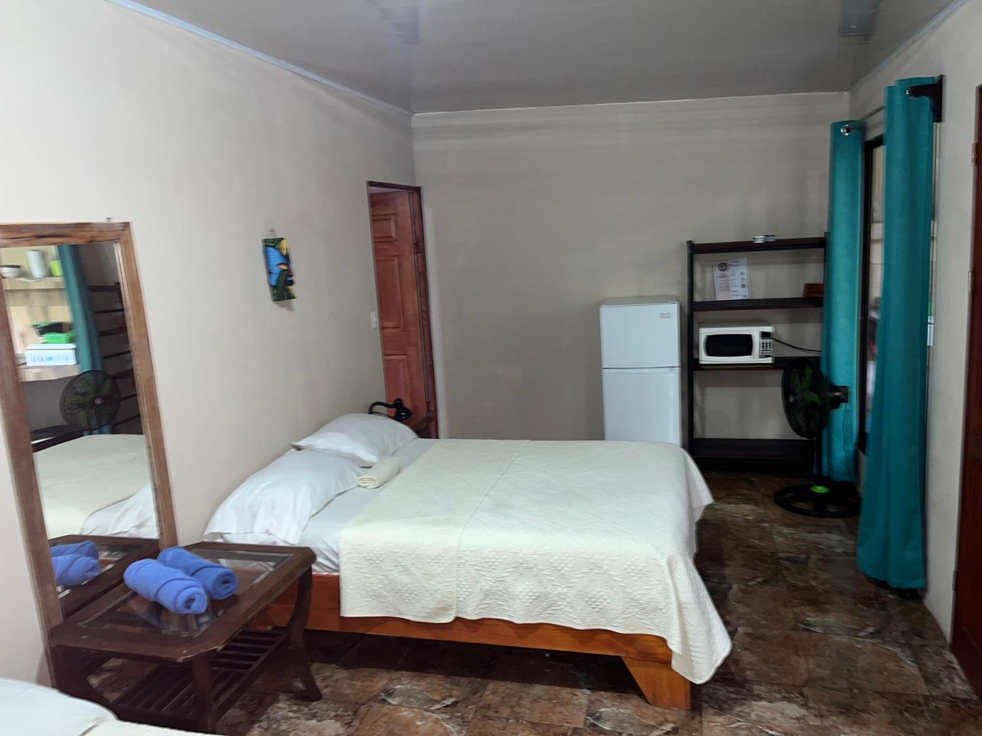 Casa Escondida Apartments Manuel Antonio Dış mekan fotoğraf