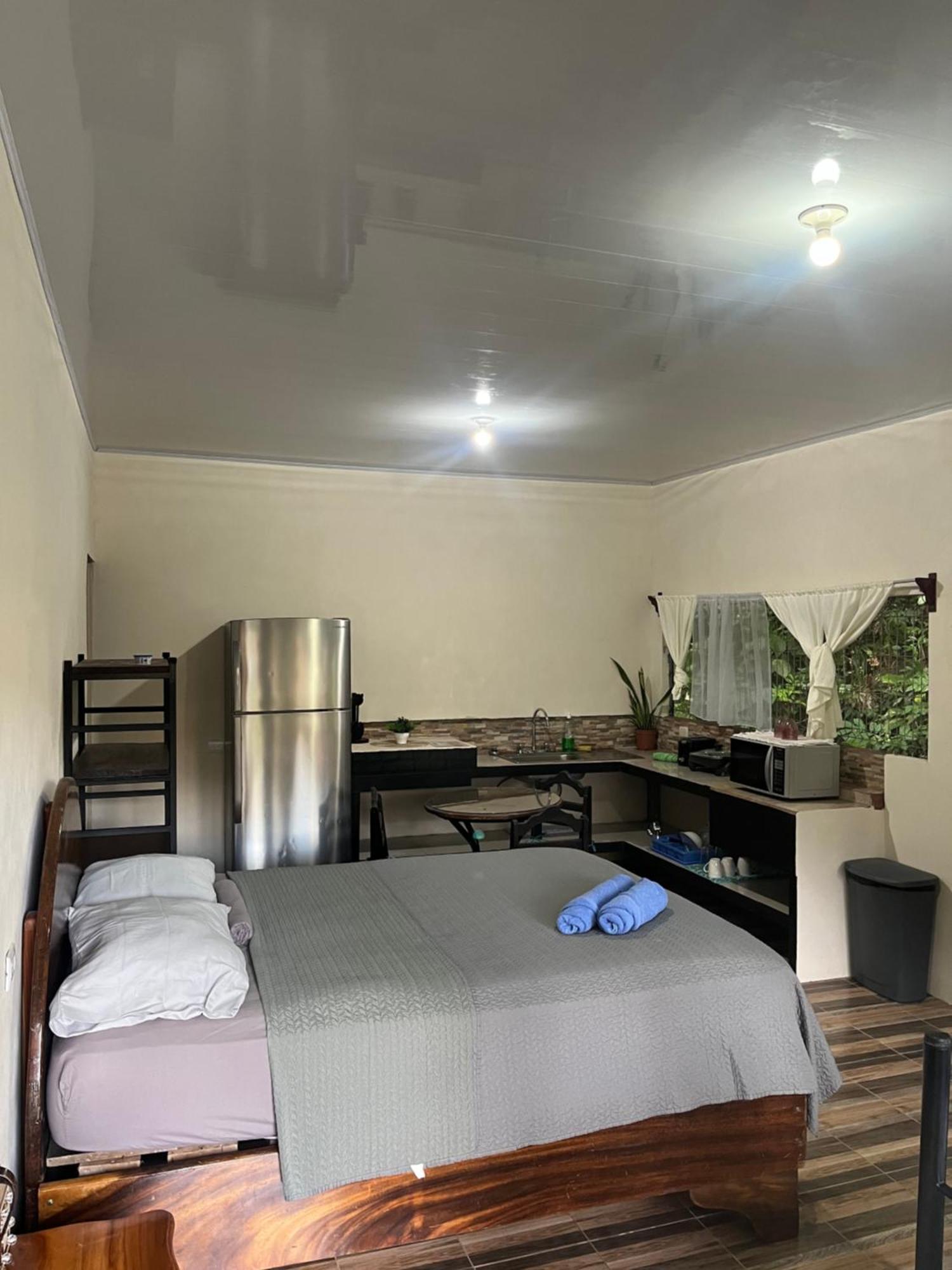 Casa Escondida Apartments Manuel Antonio Dış mekan fotoğraf